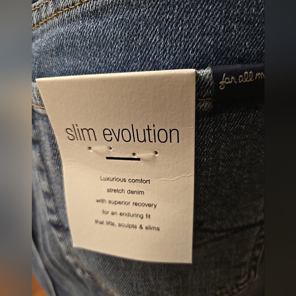 7 For All Mankind Size 24 Or 25 Whiskered Midi Blue Denim Skirt With Side Slits - Picture 11 of 14